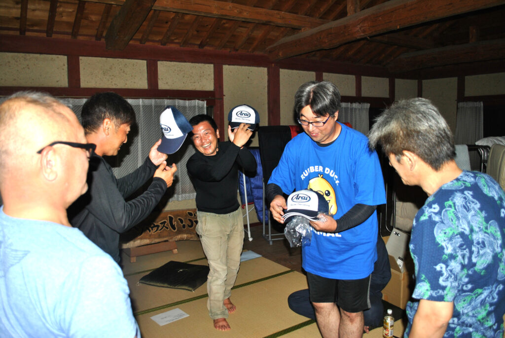 「ライダーハウスいぶき」じゃんけん大会