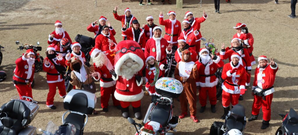 「鹿深の家」へ向かったサンタライダー一行