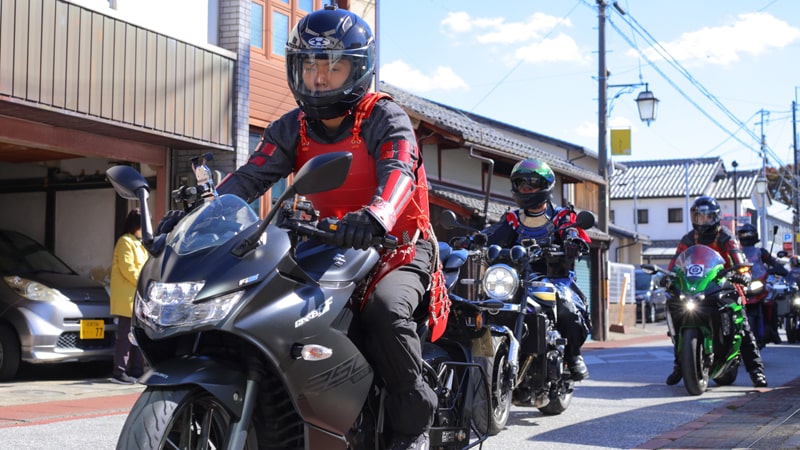 バイクパレード